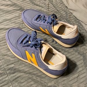 Retro New Balance shoes size 9